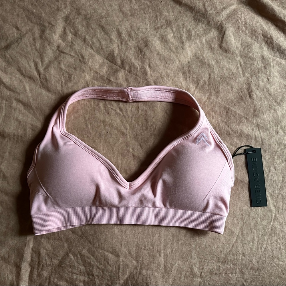 Oner Active Effortless Seamless Halter - Picture 3 of 4